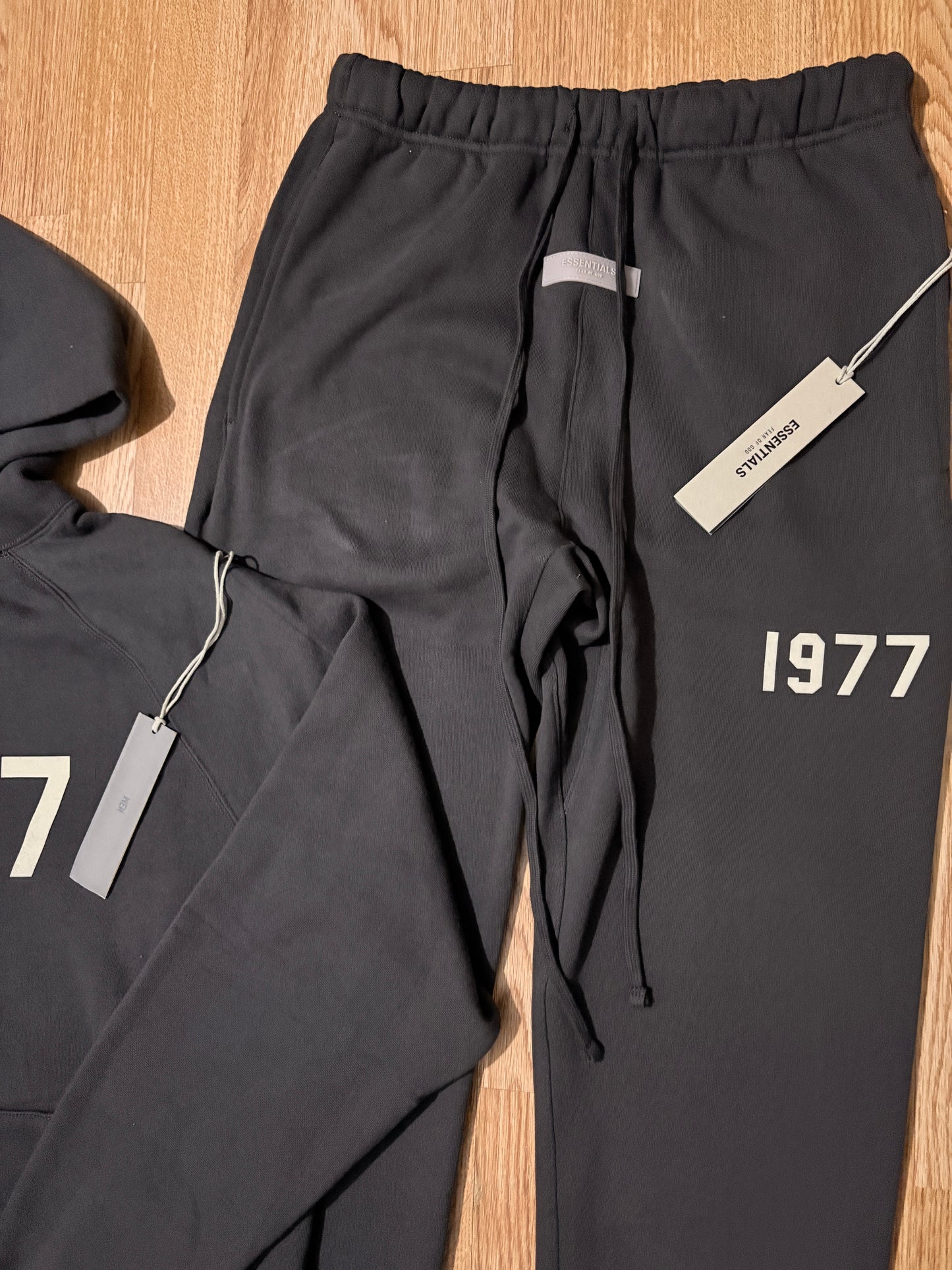 Essential FOG 1977 Black Iron Tracksuit Size Small